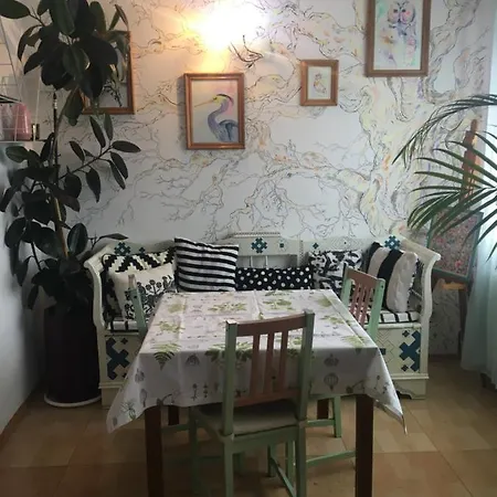 Guest house Pensiunea Victoria Risnov